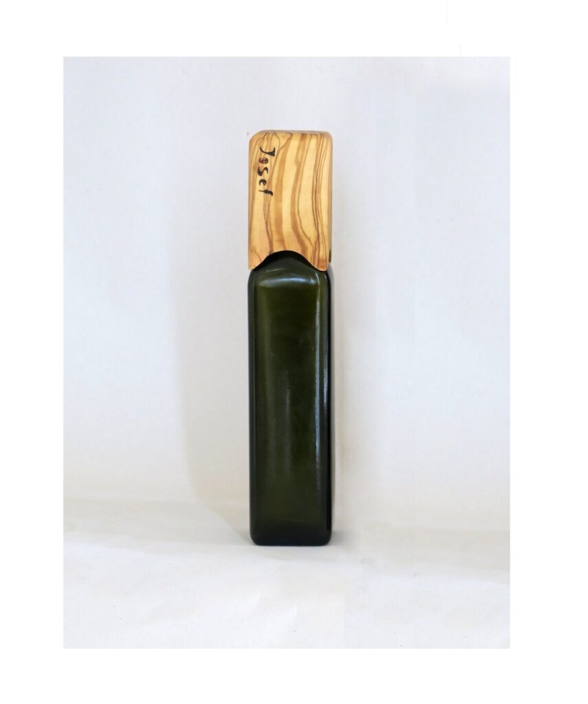 Olive Oil Bottle with Olive Wood Lid, 250 ml