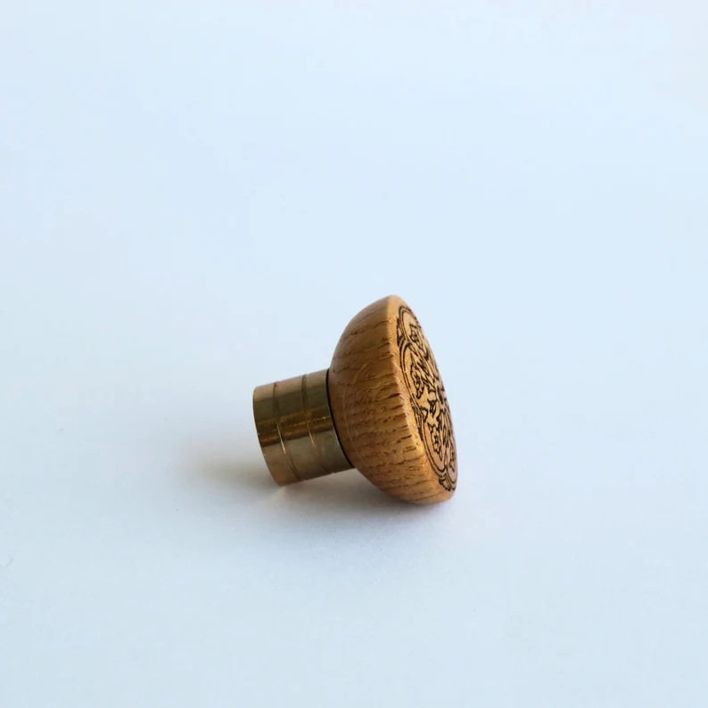 Oak Wood Cabinet Knob – Laser Engraved